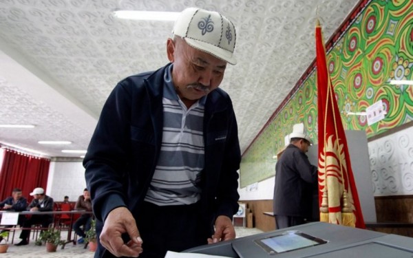 Bu gün Qırğızıstanda prezident seçkiləri keçirilir