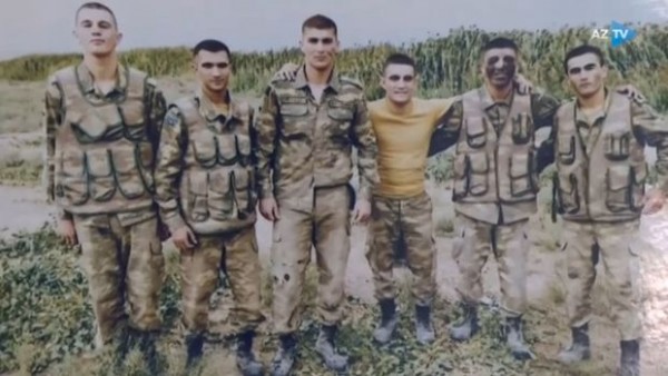 Birlikdə xidmət edib, birlikdə yaralanan qəhrəman qazilərimiz