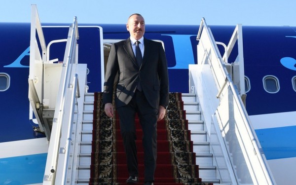Prezident İlham Əliyev Moskvaya getdi