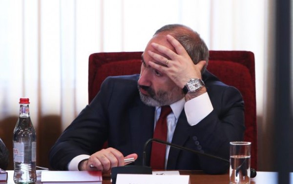 Paşinyan Ermənistana 39 milyard dollara yaxın ziyan vurub - Erməni ekspert