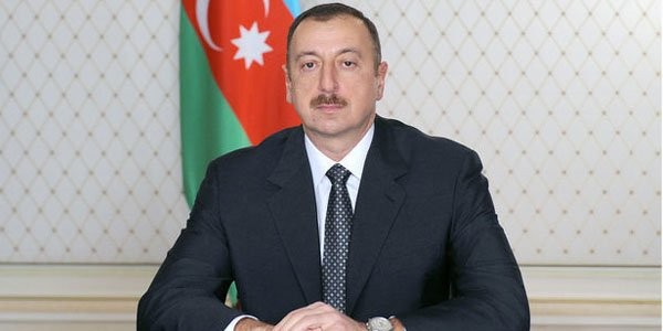 İlham Əliyev Qırğız Respublikasının yeni seçilmiş prezidentini təbrik edib