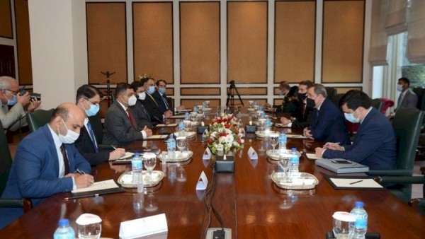 Ceyhun Bayramov general-mayor Kamal Azfar ilə görüşüb