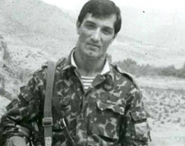 Əliyar Əliyevin məzar daşı hazırlandı - FOTO