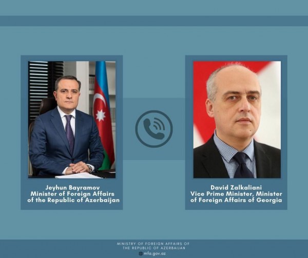 Ceyhun Bayramov gürcüstanlı həmkarı ilə telefonla danışıb