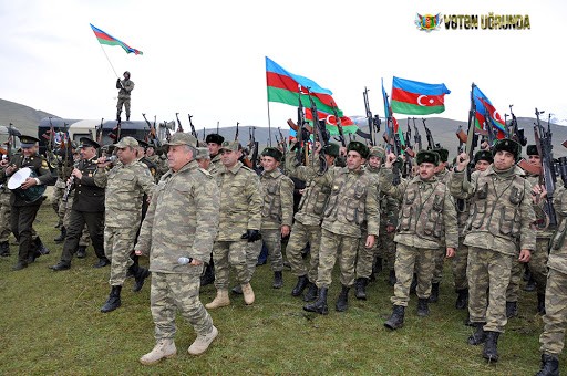 Ön cəbhədə olan hərbçilərin maaşının azaldılması ilə bağlı Maliyyə Nazirliyindən AÇIQLAMA