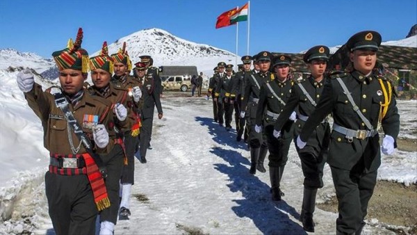 Hindistan və Çin əsgərləri arasında toqquşma olub