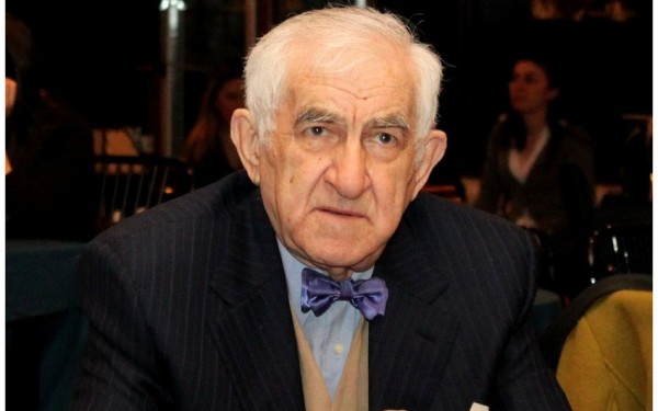 Tofiq Bakıxanov “Şərəf” ordeni ilə təltif edilib