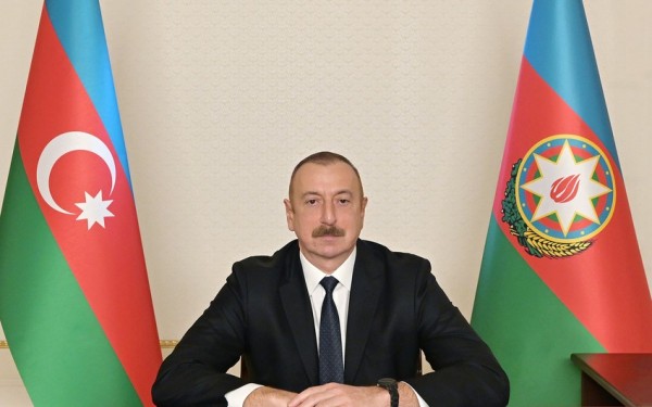 İlham Əliyev portuqaliyalı həmkarını təbrik edib