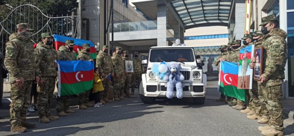 Şəhidin övladı dünyaya gəldi, vəsiyyəti yerinə yetirildi - FOTO