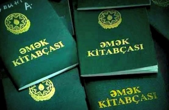 Azərbaycanda əmək kitabçaları dövriyyədən çıxarılır