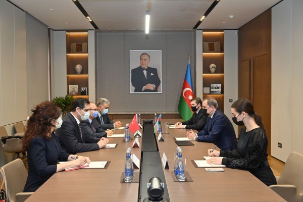 Ceyhun Bayramov Birol Akgün ilə görüşüb - FOTO