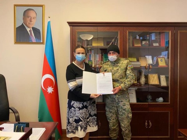 Qənirə Paşayeva Vətən Müharibəsinin bir qrup qazisi ilə görüşüb