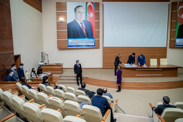 ƏƏSMN yanında İctimai şuranın 15 nəfərdən ibarət yeni tərkibi seçildi - SİYAHI