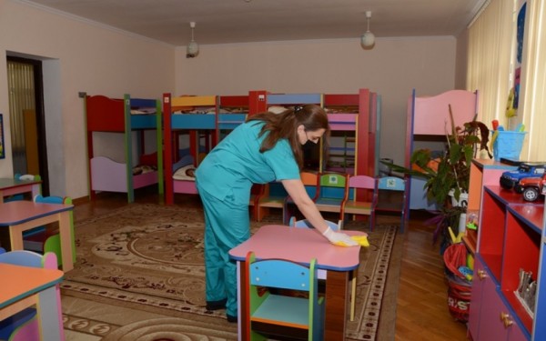 Açılışa hazırlaşan uşaq bağçaları ilə bağlı AÇIQLAMA