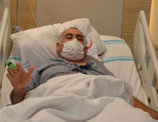 Türkiyədə əməliyyat olunan azərbaycanlı polkovnik: “Ayağımı kəsilməkdən xilas etdilər” - FOTO