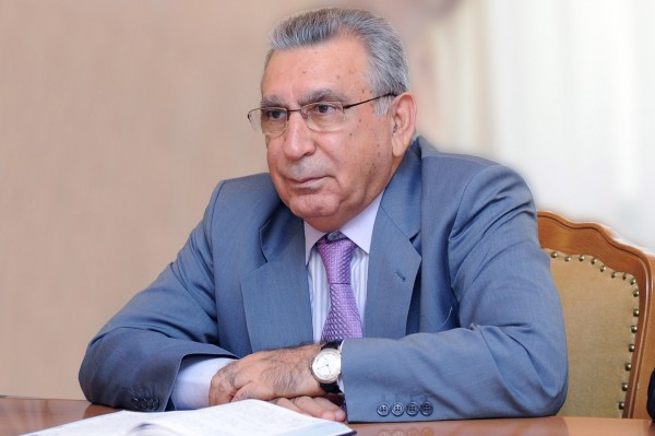 Ramiz Mehdiyev millət vəkilləri ilə bağlı məhkəməyə müraciət edibmi?