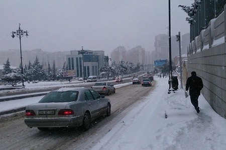Nazirlikdən səhər işə gedənlərə XƏBƏRDARLIQ