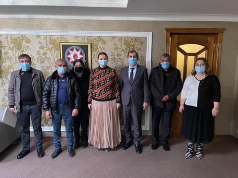 Qənirə Paşayeva bir qrup şəhid ailəsi üzvü ilə  görüşüb
