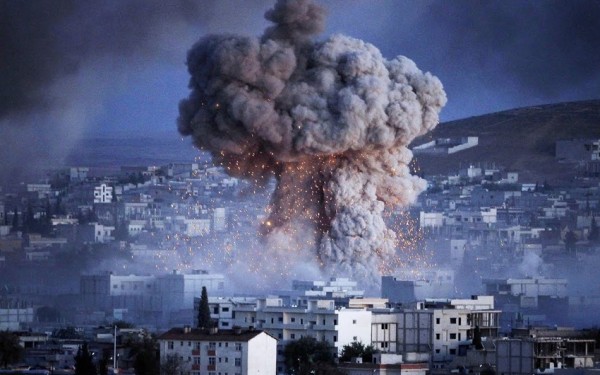 ABŞ İranın hərbi obyektlərinə aviazərbələr endirdi