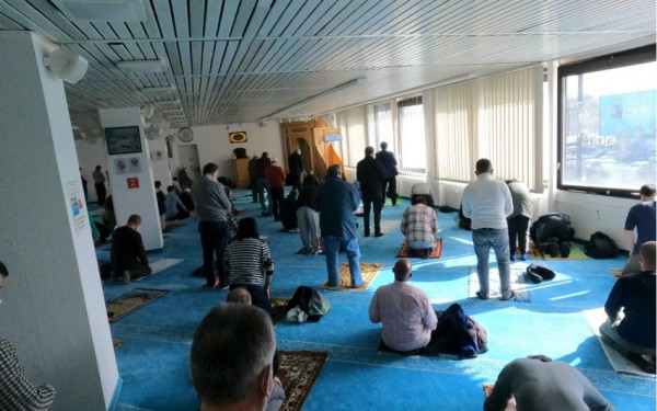 Avropanın müxtəlif məscidlərində Xocalı qurbanlarının xatirəsinə dualar oxunub