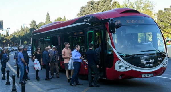 Həftəsonu ictimai nəqliyyatın fəaliyyətiylə bağlı daha bir QƏRAR