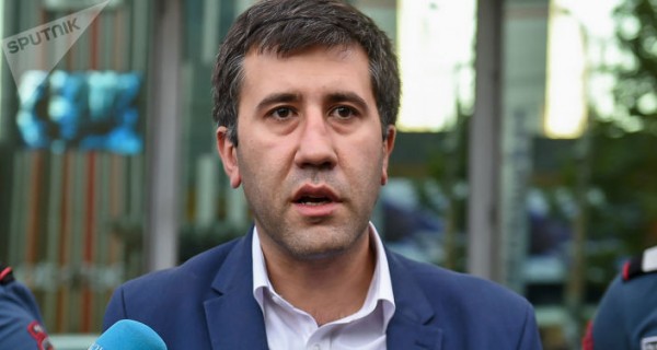 “Ermənistanda Qarabağ ermənilərinə nifrət edirlər“ - Ruben Melikyan