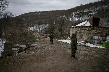 “Azərbaycan və Ermənistan sərhədçiləri bir-birinə nifrətlə baxırlar” - France24.com