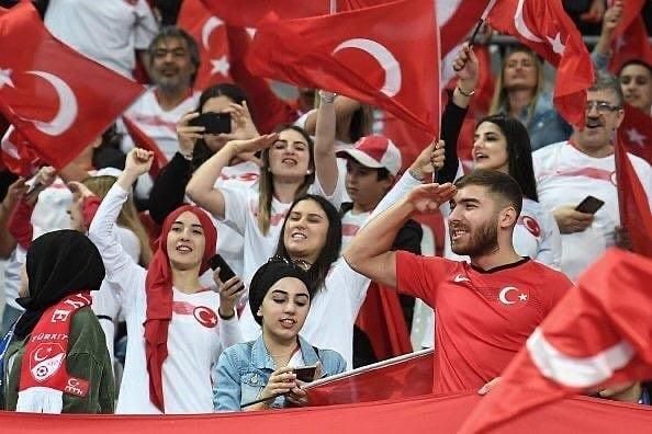 Türkiyə Futbol Federasiyasından azarkeşləri sevindirən  qərar
