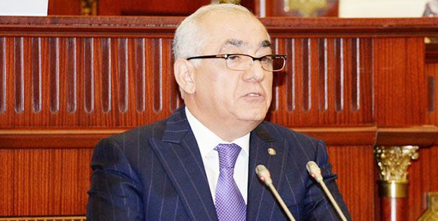 Baş nazir vaksinasiya ilə bağlı tapşırıq verdi
