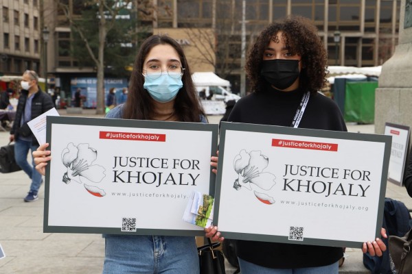 Kleber meydanında Xocalıya görə şamlar yandırılıb - FOTO