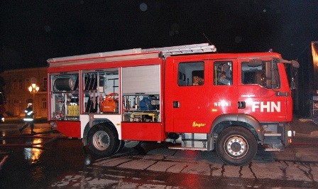 Bakıda yaşayış binasında yanğın olub, zərərçəkən var