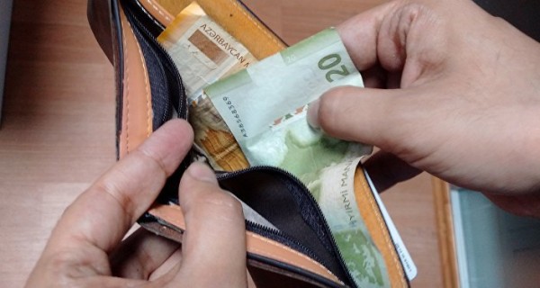 Yaşa görə pensiyaların orta aylıq məbləği 361 manata çatıb