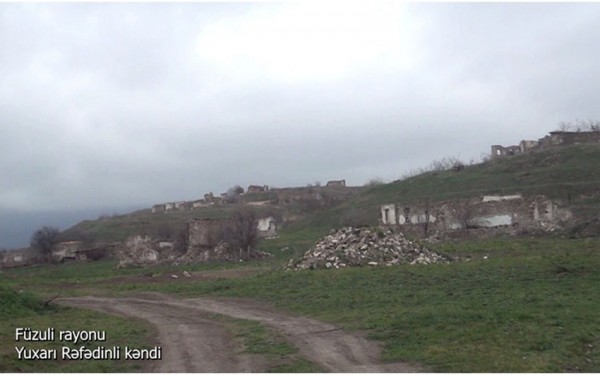 Füzuli rayonunun Yuxarı Rəfədinli kəndinin görüntüləri