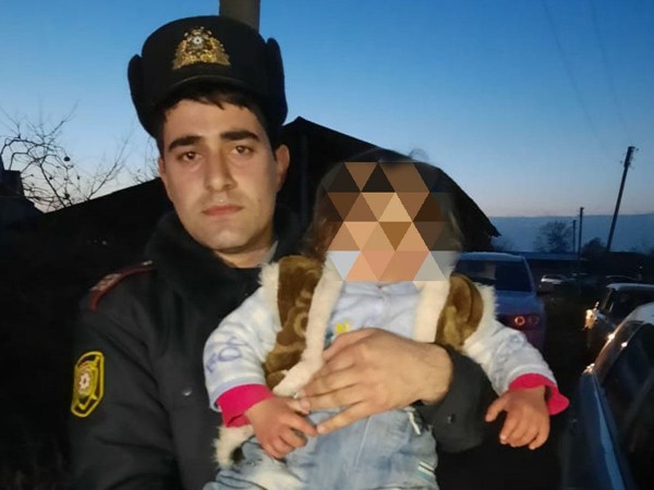 Polis itkin düşən 2 yaşlı uşaq tapılıb - FOTO