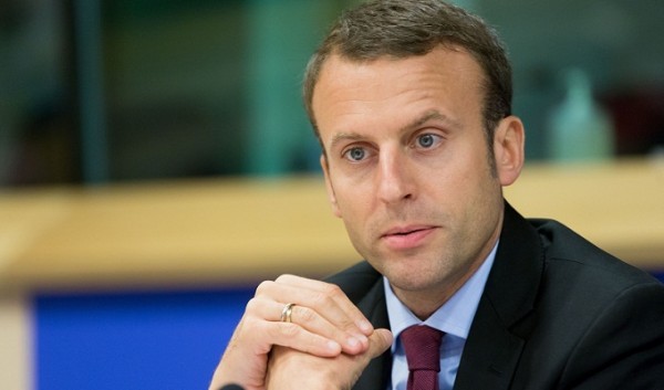 Makron Paris məscidini ziyarət etdi