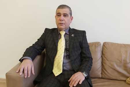 Qazi baş məşqçi: “Gənclərimizin intihar etməsinin əsas səbəbi...”