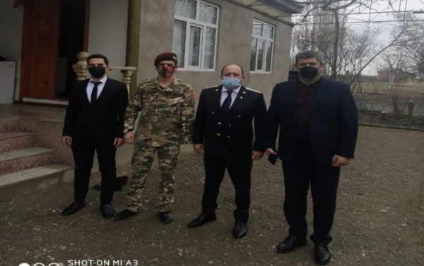 Qusarın prokuroru niyə öz qol saatını Qazimizin sağ qoluna bağladı? - Duyğusal anlar... - FOTO