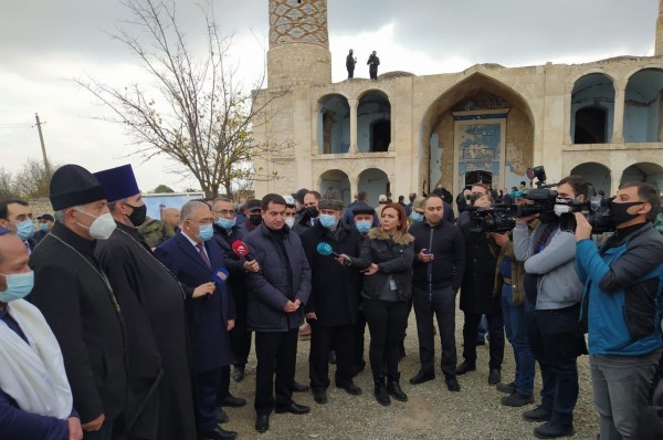 Media orqanları, QHT rəhbərləri və ictimai fəalların Ağdama səfəri başlayıb