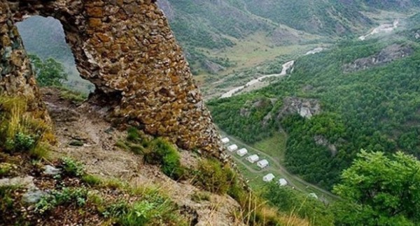 Türkiyəli nazir Qarabağda bağ salacaq