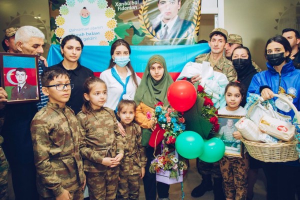 Daha 2 şəhid övladının adına 5000 AZN-lik hesab açılacaq - FOTO