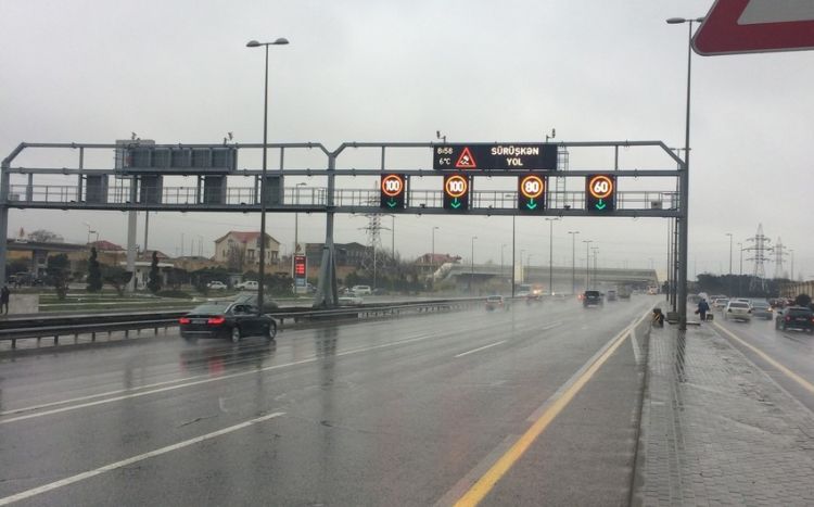 Bakının bəzi yollarında  sürət həddi endirildi