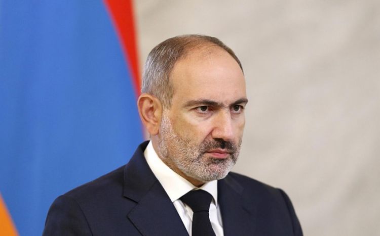 Paşinyan xaç atasına Azərbaycanla sərhədi tapşırdı Paşinyan xaç atasına Azərbaycanla sərhədi tapşırdı
