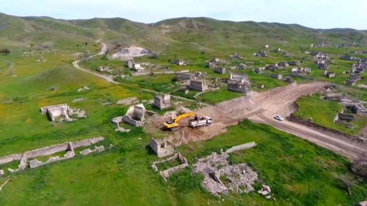 Xudafərin-Qubadlı-Laçın avtomobil yolunun tikintisinə başlanılıb -  FOTO Xudafərin-Qubadlı-Laçın avtomobil yolunun tikintisinə başlanılıb -  FOTO
