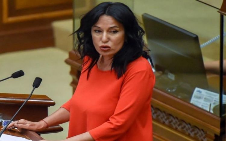 “Faktiki olaraq Polad Həşimov küçəsində yaşayıram” -  Erməni deputat - FOTO “Faktiki olaraq Polad Həşimov küçəsində yaşayıram” -  Erməni deputat - FOTO