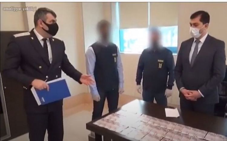 “Yeni klinika”nın direktoru və baş həkimin tutulma anı -  ƏMƏLİYYAT VİDEOSU “Yeni klinika”nın direktoru və baş həkimin tutulma anı -  ƏMƏLİYYAT VİDEOSU