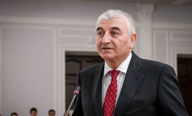 Məzahir Pənahov yenidən MSK sədri seçilib