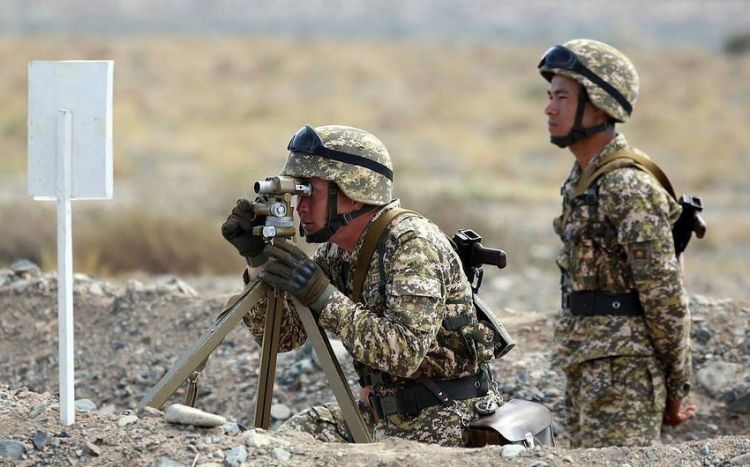 Qırğızıstan və Tacikistan qoşunları  sərhəddən geri çəkildi