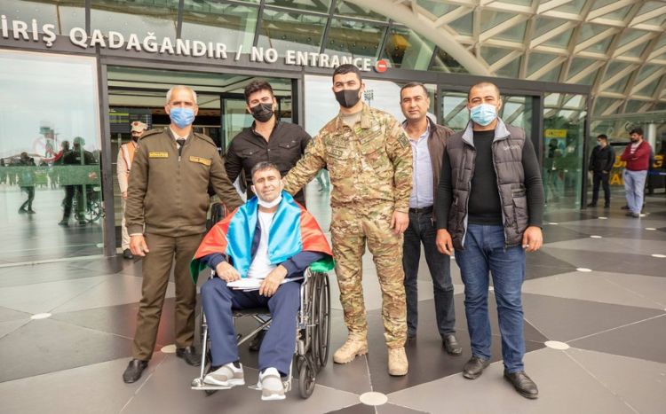 Daha 2 qazimiz sağalaraq Vətənə geri döndü -  FOTO