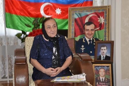 “Oğlumun adından istifadə etməsinlər”- Polad Həşimovun anası 