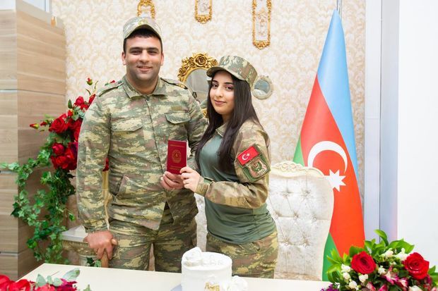 Daha bir qazimizin nikahı qeydə alındı